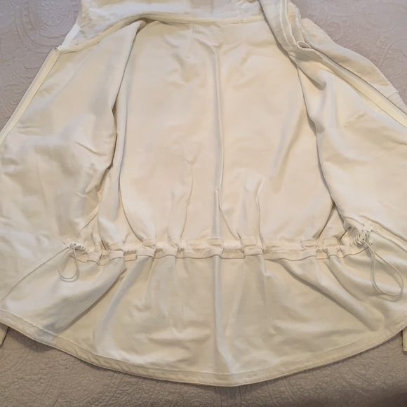 Lululemon hoodie - Picture 5 of 8